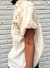 Load image into Gallery viewer, Old City Ruffled Cream Top