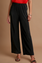 Load image into Gallery viewer, TVC Pleated Satin Set in Black