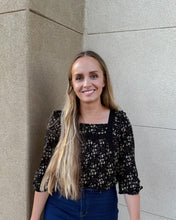 Load image into Gallery viewer, Sumter Floral Square Neck Top