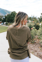 Load image into Gallery viewer, Cambridge Boyfriend Tee in Five Colors