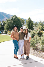 Load image into Gallery viewer, Cambridge Boyfriend Tee in Five Colors