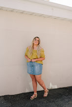 Load image into Gallery viewer, Cotswolds Floral Smocked Top in Two Colors