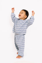 Load image into Gallery viewer, Kids Sky Stripe Sweatsuit