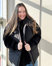 Load image into Gallery viewer, Lynnwood Oversized Puffer Vest in Black