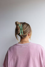 Load image into Gallery viewer, Matte Original Hold Everything Clip