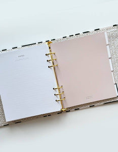 Durham Organization Collection: Undated Planner in Black and White Squiggles