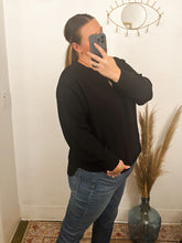 Load image into Gallery viewer, Phillipsburg Roundneck Sweater in Black