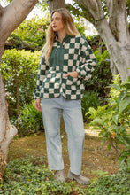 Load image into Gallery viewer, Canyon Drive Checkered Fleece Jacket in Green