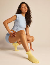 Load image into Gallery viewer, Ruffle Grip Pilates Sock in Baby Pink