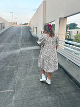 Load image into Gallery viewer, Old Market Neutral Floral Dress