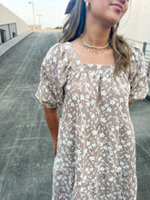 Load image into Gallery viewer, Old Market Neutral Floral Dress