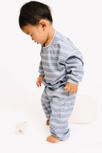 Load image into Gallery viewer, Kids Sky Stripe Sweatsuit