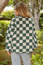 Load image into Gallery viewer, Canyon Drive Checkered Fleece Jacket in Green