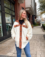 Load image into Gallery viewer, Bartow Cream Quilted Jacket