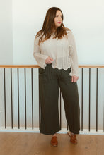 Load image into Gallery viewer, Panguitch Wide Leg Pants in Black