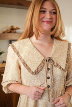 Load image into Gallery viewer, Cambridge Floral Collared Dress