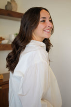 Load image into Gallery viewer, Hamptom Oversized Button Down in White