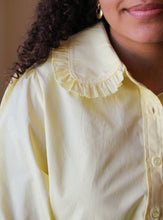 Load image into Gallery viewer, Winston Button Down Collar in Yellow