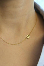Load image into Gallery viewer, Springdale Dainty Personalized Necklace