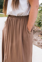 Load image into Gallery viewer, Cardiff Mocha Skirt