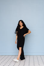 Load image into Gallery viewer, Forest Beach Black Maxi Dress