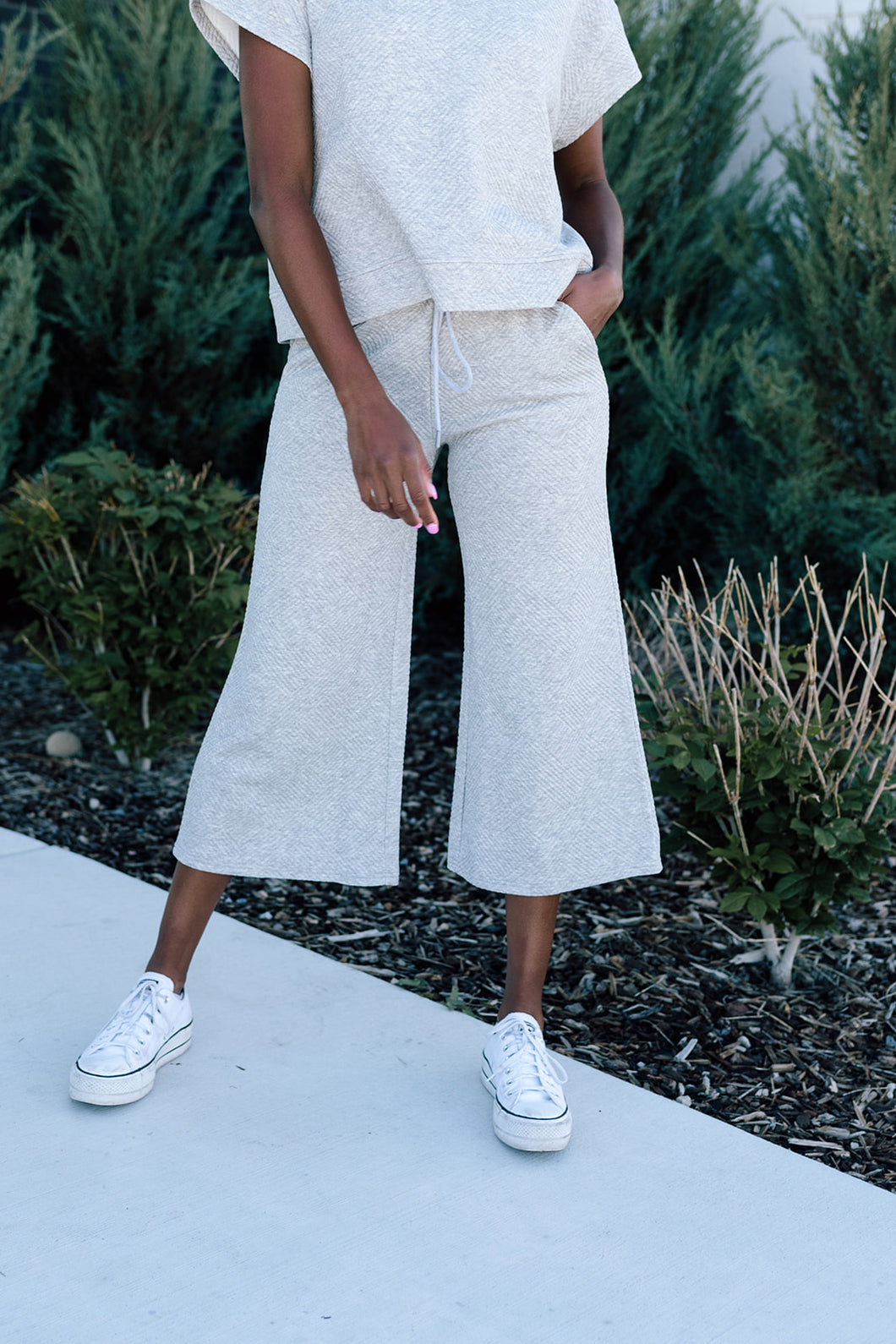 Rothenburg Textured Crop Wide Leg Pants