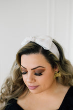 Load image into Gallery viewer, Pearl Ribbon Tie Headband