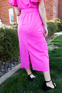 Burbank Puff Sleeve Midi Dress in Pink
